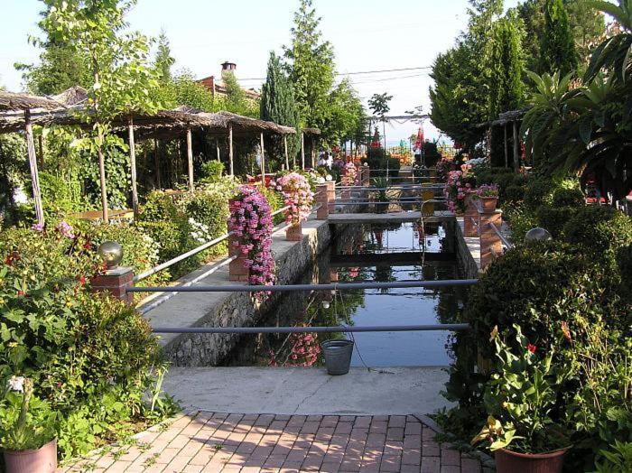 Sirena Hotel Tushemisht Luaran gambar