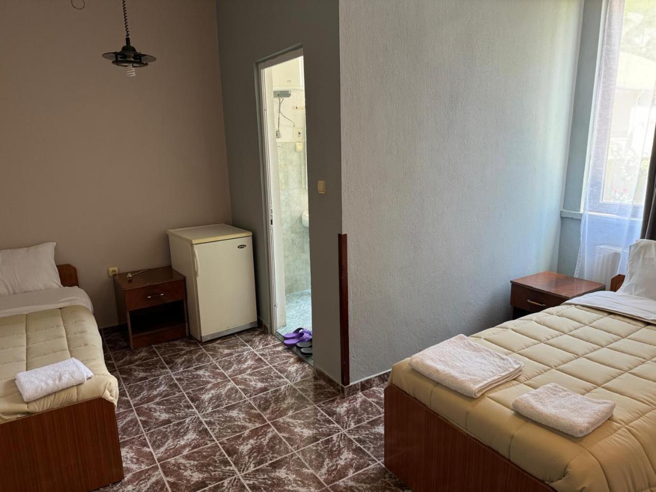 Sirena Hotel Tushemisht Luaran gambar