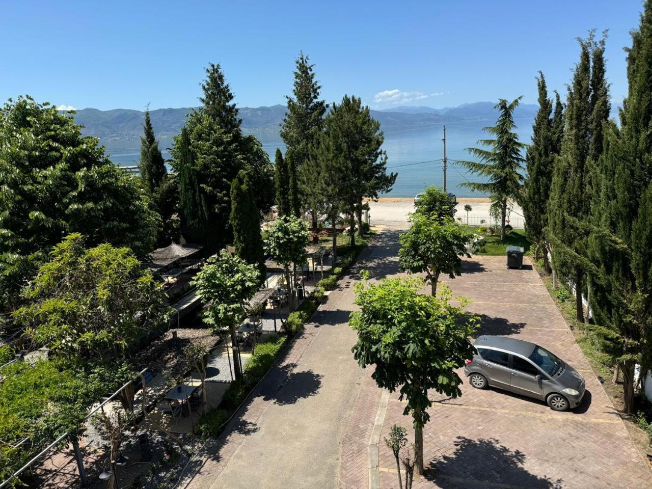 Sirena Hotel Tushemisht Luaran gambar