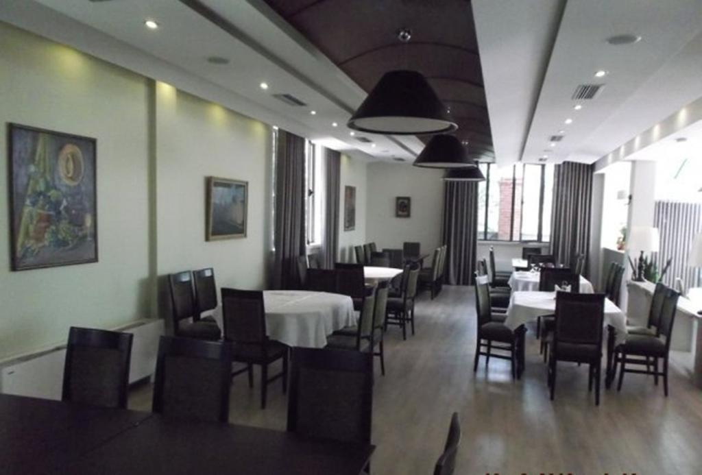 Sirena Hotel Tushemisht Luaran gambar