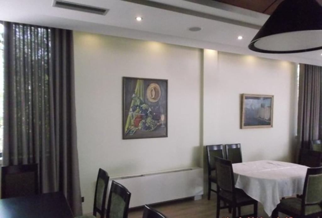 Sirena Hotel Tushemisht Luaran gambar