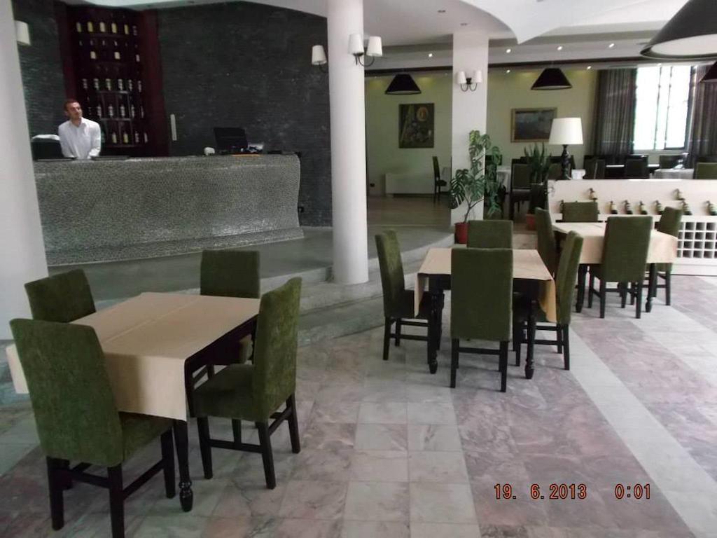 Sirena Hotel Tushemisht Luaran gambar
